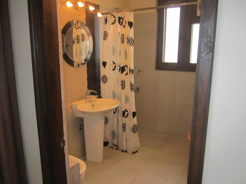 The Horizon Villa-North Dharamshala Phòng bức ảnh